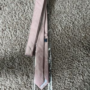 Modern Blush Tie from “The Tie Bar”